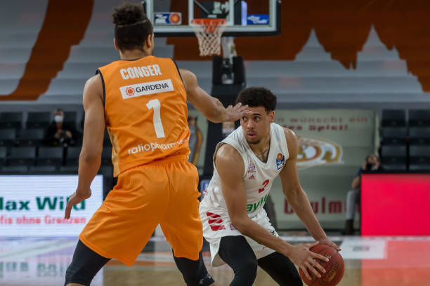 战术需求为 战术需求为