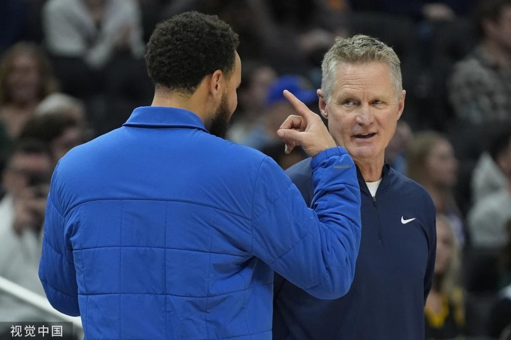 他在赛场内 他在赛场内