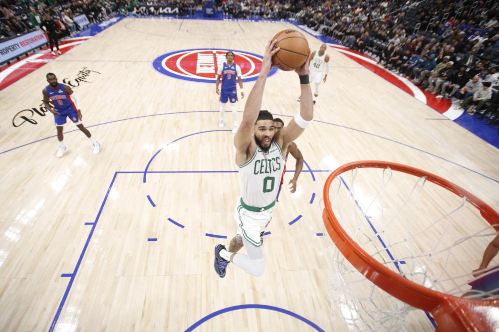 并以此严格 并以此严格